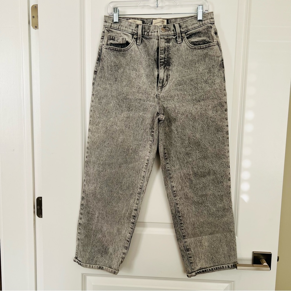 Universal Thread Black Acid Wash Jeans